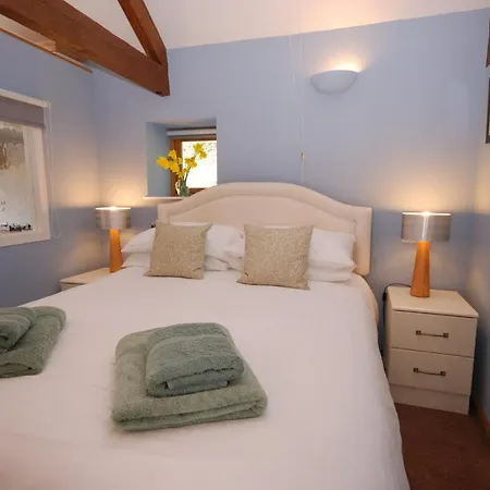 Bowgie At Trewerry Cottages - Away From It All, Close To Everywhere New Quay Exterior foto